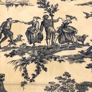 Williams Sonoma navy Toile table cloth